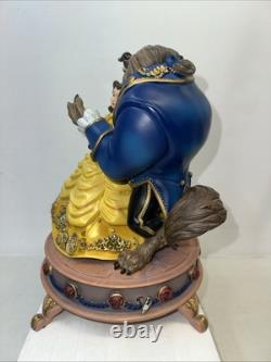 2016 Beauty and The Beast Disney Store Music Musical Box Figurine LE 210/1100