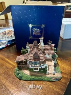 7 Pieces Of Disney Beauty & The Beast French Village