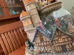 DISNEY BEAUTY & THE BEAST MUSICAL VILLAGE/CASTLE SNOW GLOBE LIGHT UP WithBLOWER