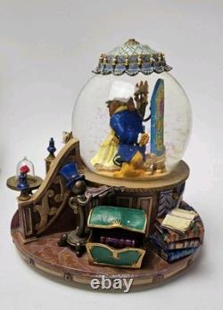 Disney 1991 Beauty and The Beast Lighted Musical Snow Globe The Enchanted Love