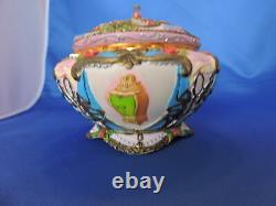 Disney BEAUTY & THE BEAST BELLE MUSIC BOX -VINTAGE EXCELLENT CONDITION