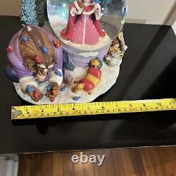 Disney BEAUTY & The BEASTWinter Bird Feeding SceneMusical Box Snow Globe