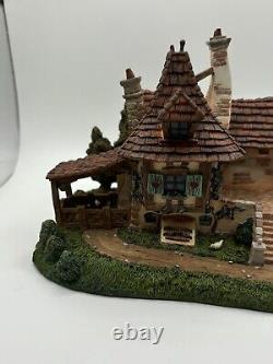 Disney Beauty And The Beast French Village Belle & Maurice's Cottage With Box