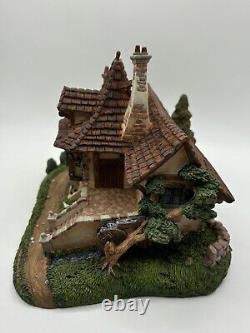 Disney Beauty And The Beast French Village Belle & Maurice's Cottage With Box