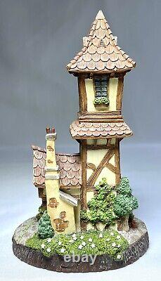 Disney Beauty And The Beast French Village Les Fleurs & Belles Well #A-7