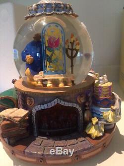 Disney Beauty & The Beast Snow Globe/Music Box