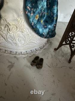 Disney Beauty and the Beast Belle Limited Edition Designer Doll Village Dress