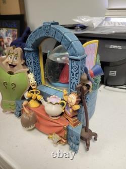 Disney Beauty and the Beast Snow Globe Lumiere Mrs Potts Cogsworth Wardrobe
