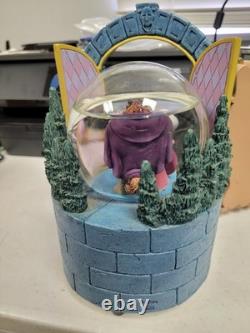 Disney Beauty and the Beast Snow Globe Lumiere Mrs Potts Cogsworth Wardrobe