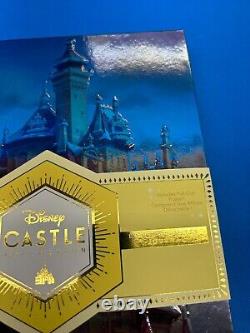 Disney Beauty and the beast Castle Collection 10/10 Belle Puzzle Journal Pin
