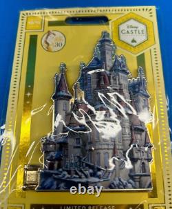 Disney Beauty and the beast Castle Collection 10/10 Belle Puzzle Journal Pin
