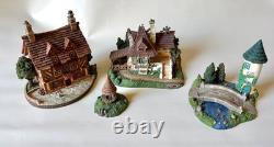 Disney Beauty & the Beast 4pc French Village Cottage, Well, Bridge & Pub. RARE