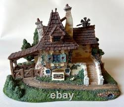 Disney Beauty & the Beast 4pc French Village Cottage, Well, Bridge & Pub. RARE