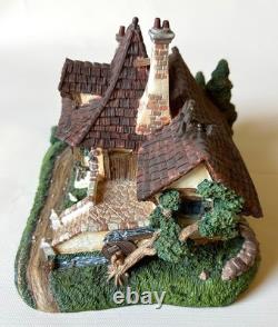 Disney Beauty & the Beast 4pc French Village Cottage, Well, Bridge & Pub. RARE