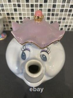 Disney Mrs. Potts Teapot & 2 Chips Tea Cup Set beauty and the Beast Tableware
