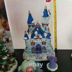 Disney Princess 12 Piece Lighted Porcelain Village Set withBox EUC Small Defect