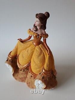 Disney Showcase Belle Beauty and the Beast Couture de Force in Box Rare 4060071