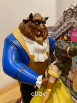 Disney Showcase Belle and Beast Light Up Diorama #6010730 Beauty & the Beast New