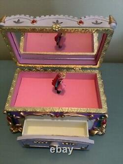Disney Sleeping Beauty Maleficent Deluxe Music Box
