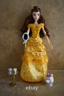Disney beauty and the beast Magic Mirror 17 limited edition light up belle doll