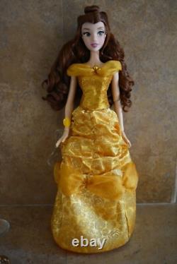 Disney beauty and the beast Magic Mirror 17 limited edition light up belle doll