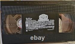 Disney's Beauty and the Beast The Enchanted Christmas VHS (11529)