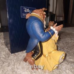 Enesco 6006277 Disney Showcase Beauty and The Beast Figurine