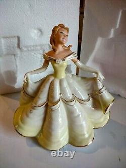 Lenox Disney Beauty And The Beast Belle Figurine. Pre Owned. Box has