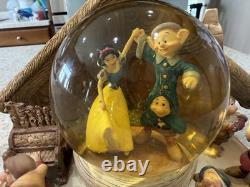 NEW 2013 Hallmark Disney Wonders Within Snow Water Globe Beauty & the Beast