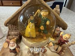 NEW 2013 Hallmark Disney Wonders Within Snow Water Globe Beauty & the Beast
