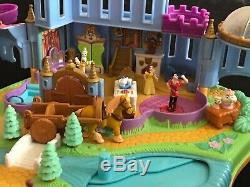 Polly Pocket Disney Beauty & The Beast Magical Magnetic Castle Play Set