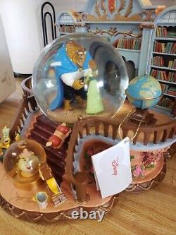RARE DISNEY BEAUTY AND THE BEAST LIBRARY SNOW GLOBE MUSICAL withblower movement