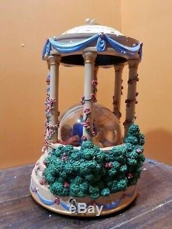 RARE! Disney Beauty And The Beast Belle Wedding Gazebo Music Water Snow Globe