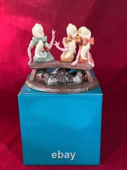 RARE NOS WALT DISNEY CLASSIC COLLECTION SITTING PRETTY BEAUTY & BEAST withO. B