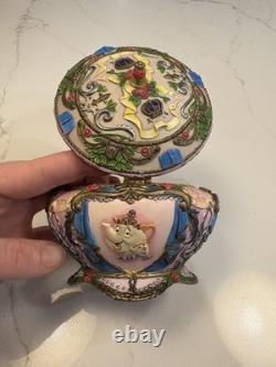 Rare Disney Wonderland Beauty and The Beast Belle Jewelry Box Type Music Box