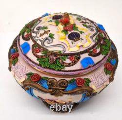 Rare Disney Wonderland Beauty and The Beast Belle Jewelry Box Type Music Box