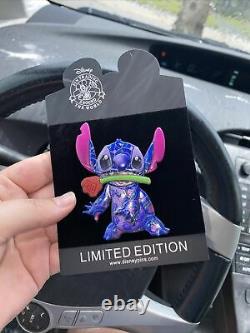 Stitch Crashes Disney Beauty And The Beast 1/12 Pin