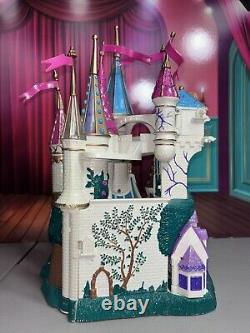 Vintage 1998 Trend Masters Beauty & The Beast Castle Lights Up Complete Figures