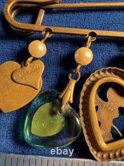 Vintage Signed Disney Jewelry Lot Mickey Pooh Charm Bracelet Beauty Beast