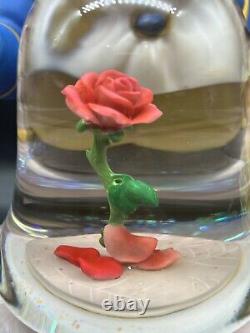 Vtg Disney Beauty & The Beast Enchanted Rose Musical Snow Globe Figurine 9.5