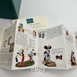 Walt Disney Classic Collection Village Heartthrob Gaston Beauty And The Beast