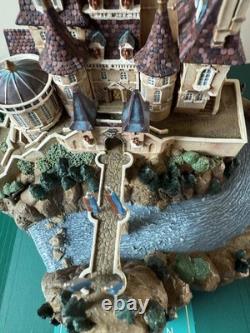 Walt Disney Classic Enchanted Castle Beauty And The Beast. With WDCC box